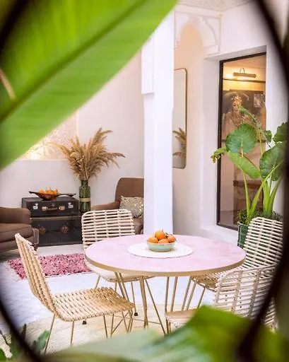 Riad Madame A Marrakech contacts